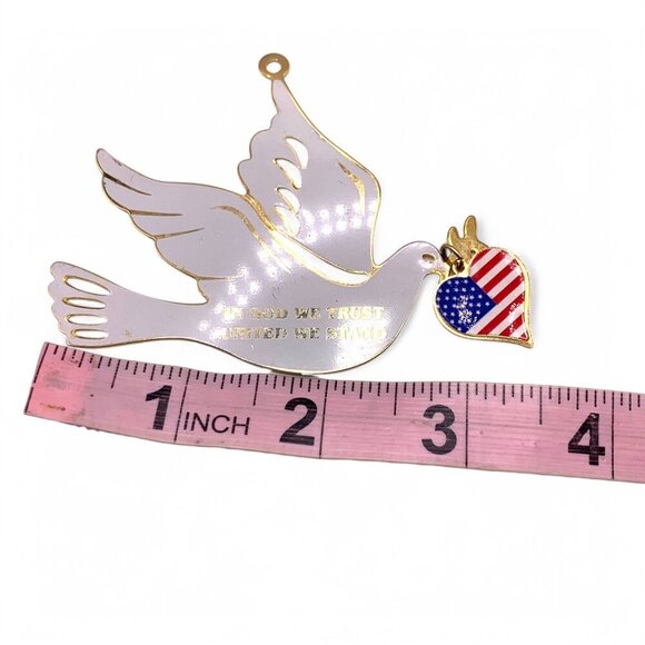 1987 Duchin White Dove Ornament With Patriotic Heart & "In God We Trust" Text - Picture 5 of 5